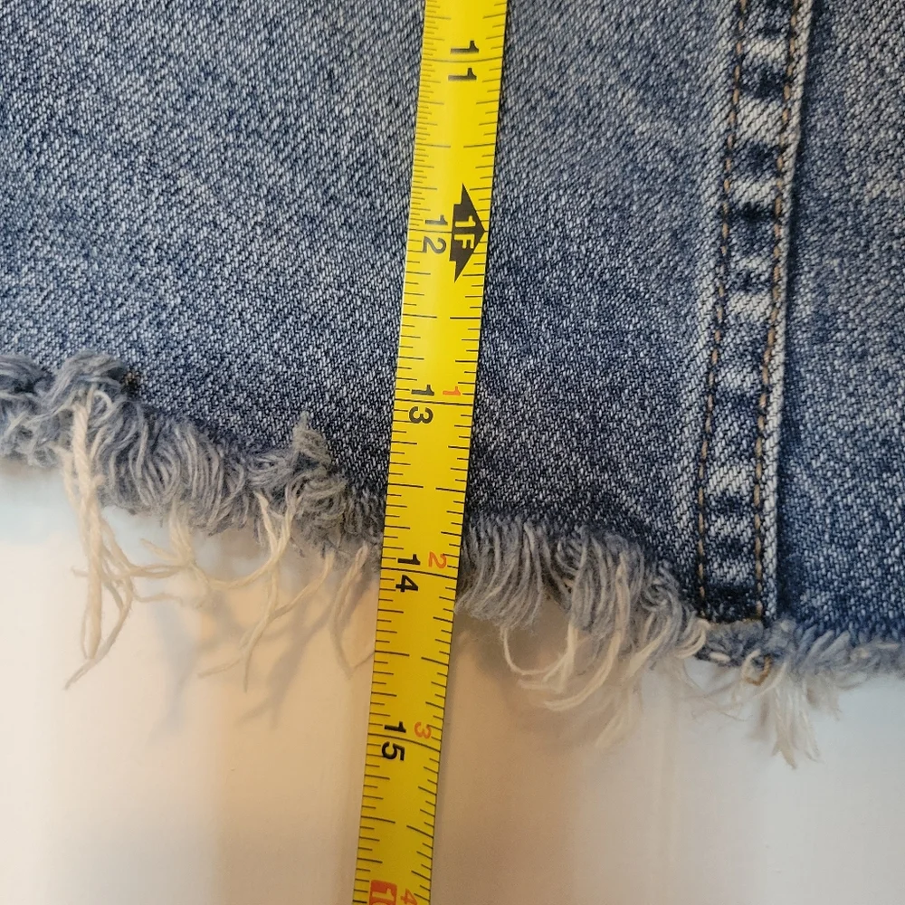 Free People We The Free Zip It Up Mini Denim Jean Skirt, Size 25‎